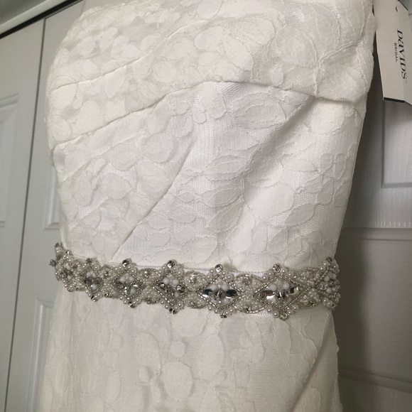 Galina Strapless All Over Lace Dress in Soft White - Picture 2 of 5